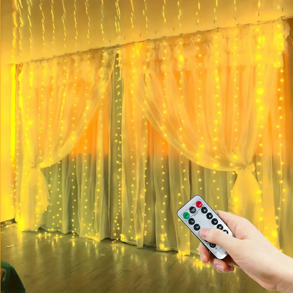 TwinkleGlow USB Curtain String Lights