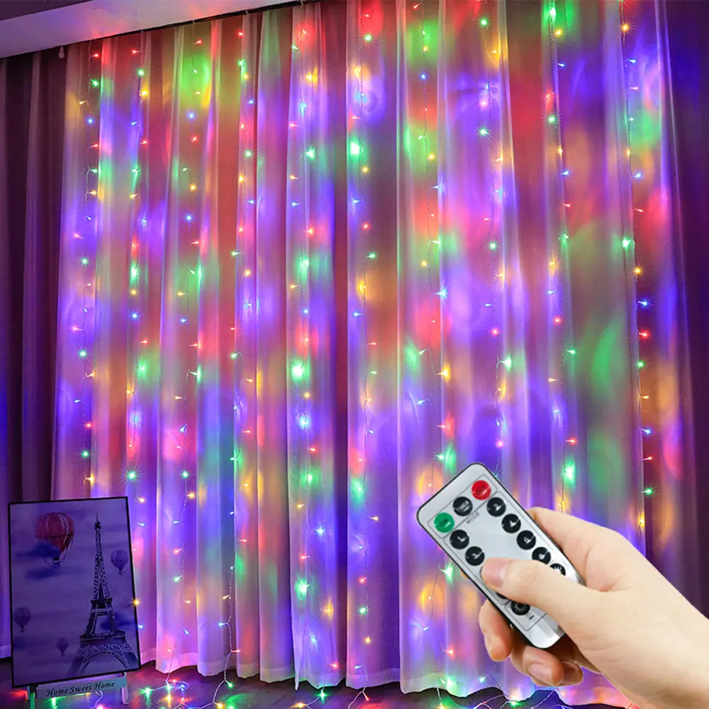 TwinkleGlow USB Curtain String Lights